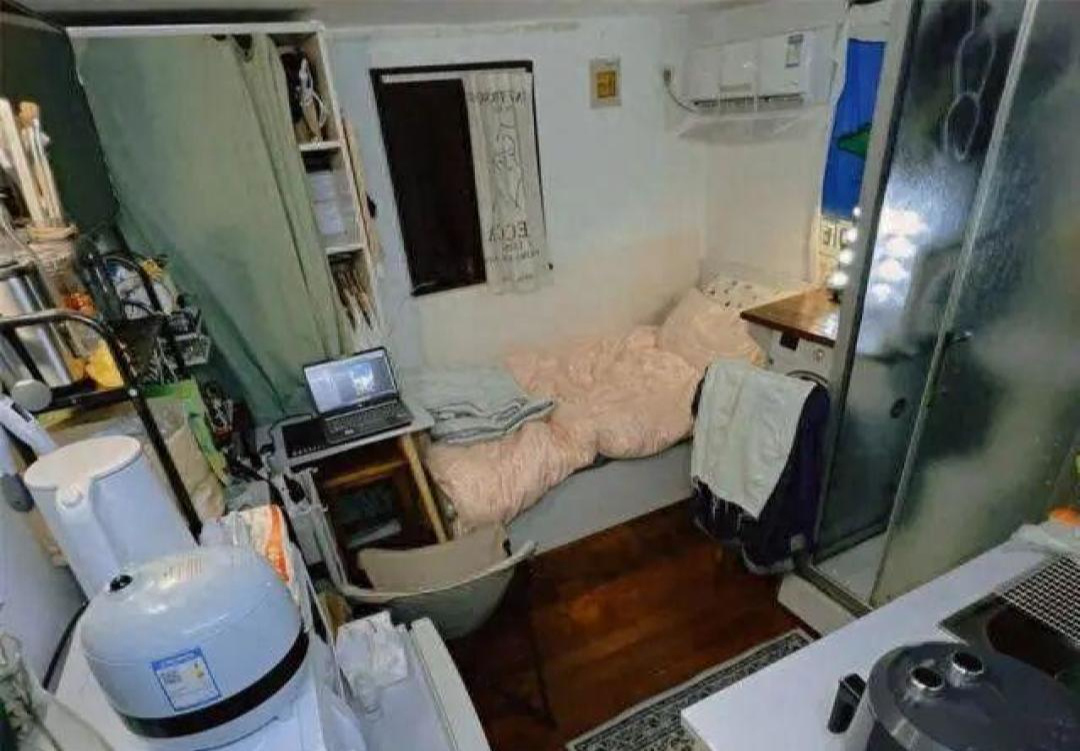 Phát hiện phòng trọ 5m2 giá thuê 15,5 triệu đồng  - Ảnh 1.