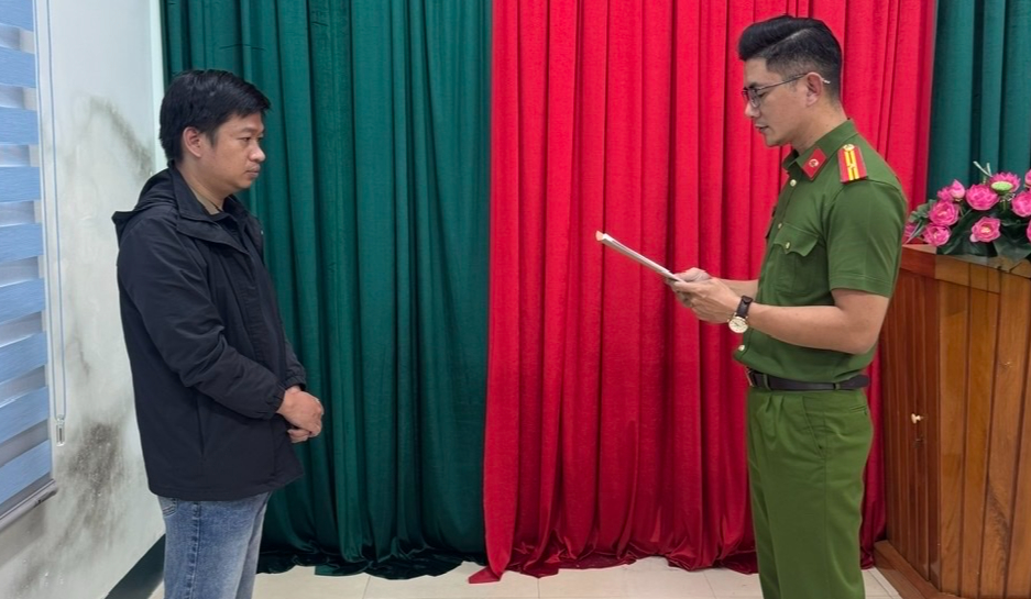 Ra quyết định khởi tố một Chủ tịch kiêm Giám đốc doanh nghiệp SN 1991 - Ảnh 1.