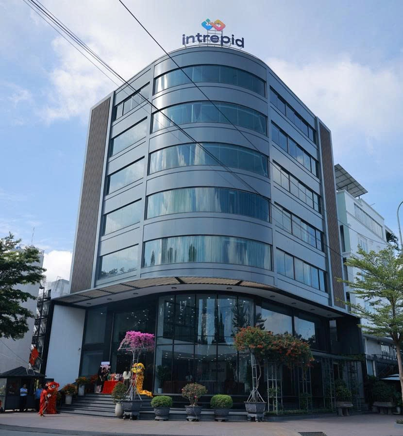 CEO Intrepid Việt Nam: Đừng bán trên Shopee và TikTok Shop theo cùng một cách, đừng “mua” tăng trưởng bằng KOL và khuyến mại - Ảnh 4. CEO Intrepid Việt Nam: Đừng bán trên Shopee và TikTok Shop theo cùng một cách, đừng “mua” tăng trưởng bằng KOL và khuyến mại - Ảnh 4.