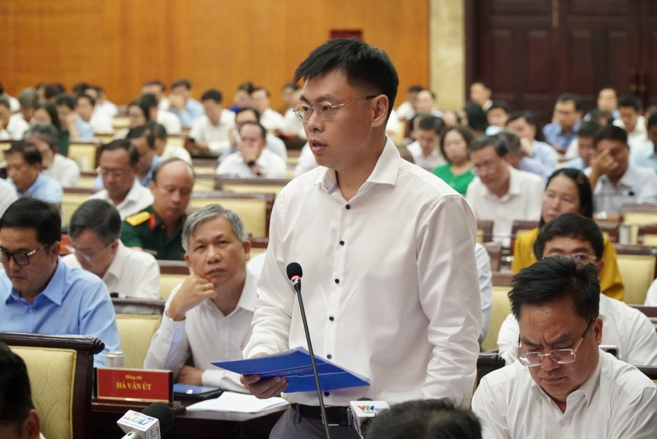 TP Hồ Chí Minh quyết tâm tăng trưởng 13,5% trong quý 4 - Ảnh 2.
