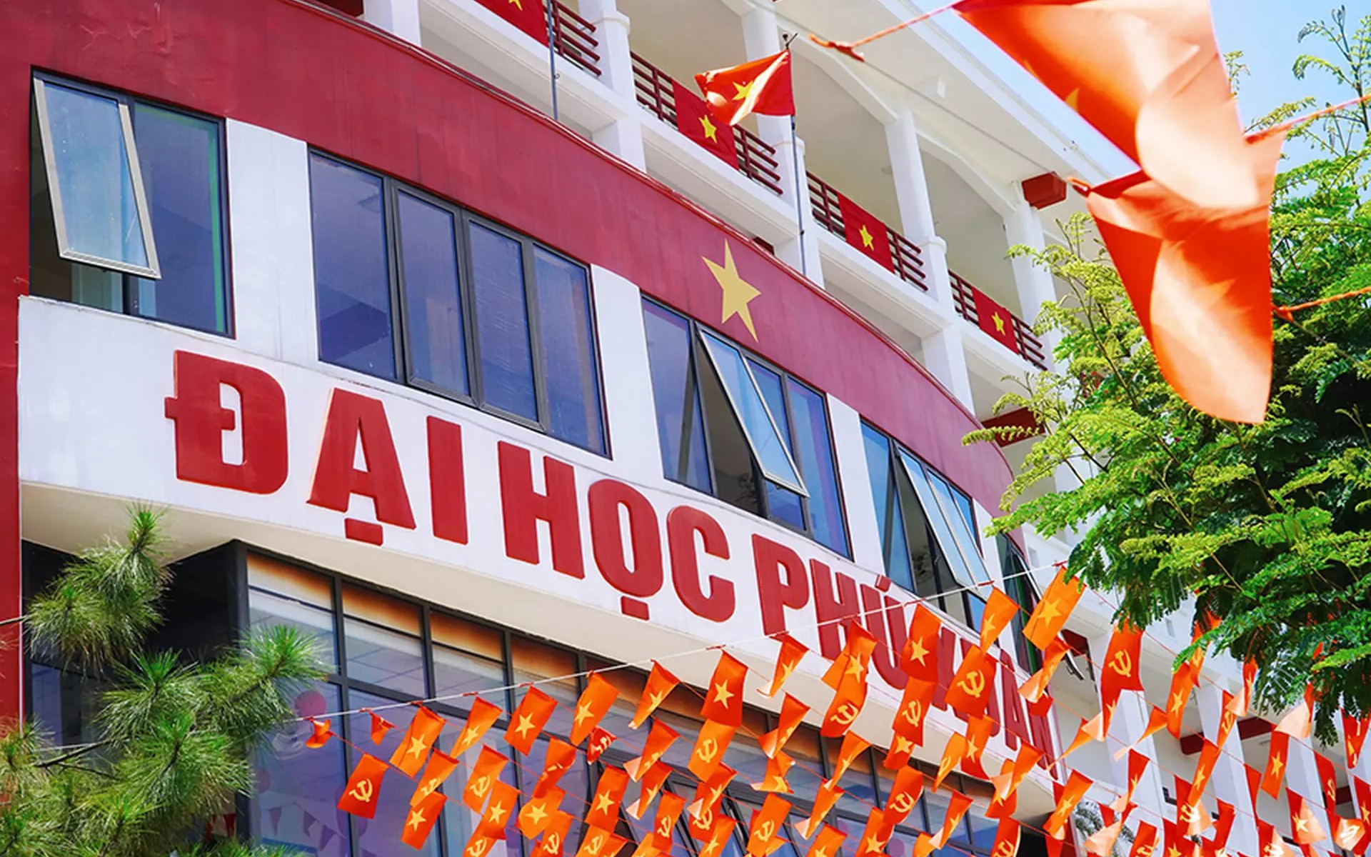 Việt Nam có 1 trường ĐH đào tạo 3 năm là tốt nghiệp: Học phí từ 86,3 triệu - 112,5 triệu đồng/khóa, dạy chuyên ngành thứ 2 miễn phí, nhiều ngành 15 điểm là đỗ 
