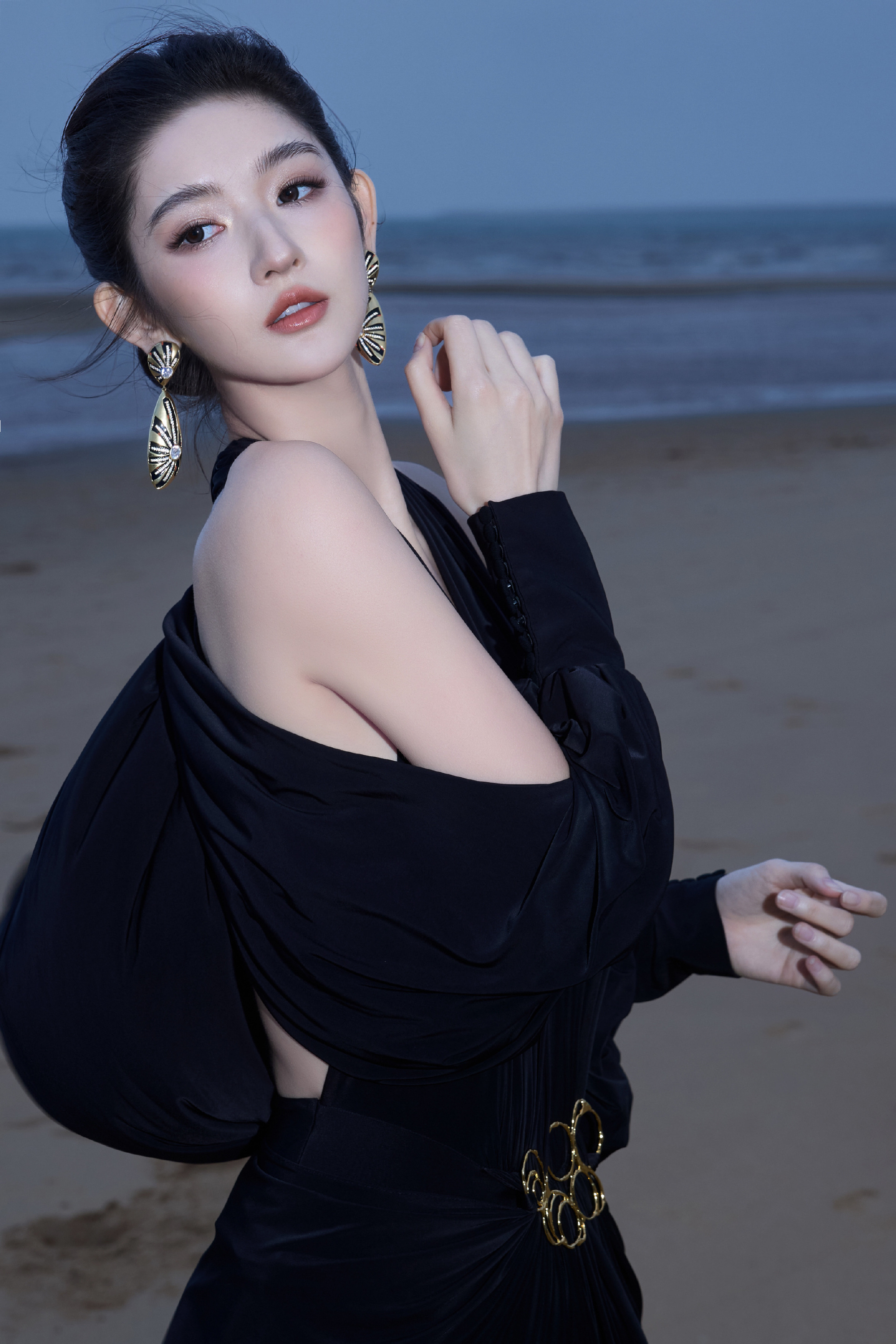 Mỹ nhân showbiz và bạn trai diễn viên hơn 10 tuổi bí mật kết hôn rồi ly dị không cho ai biết - Ảnh 5.