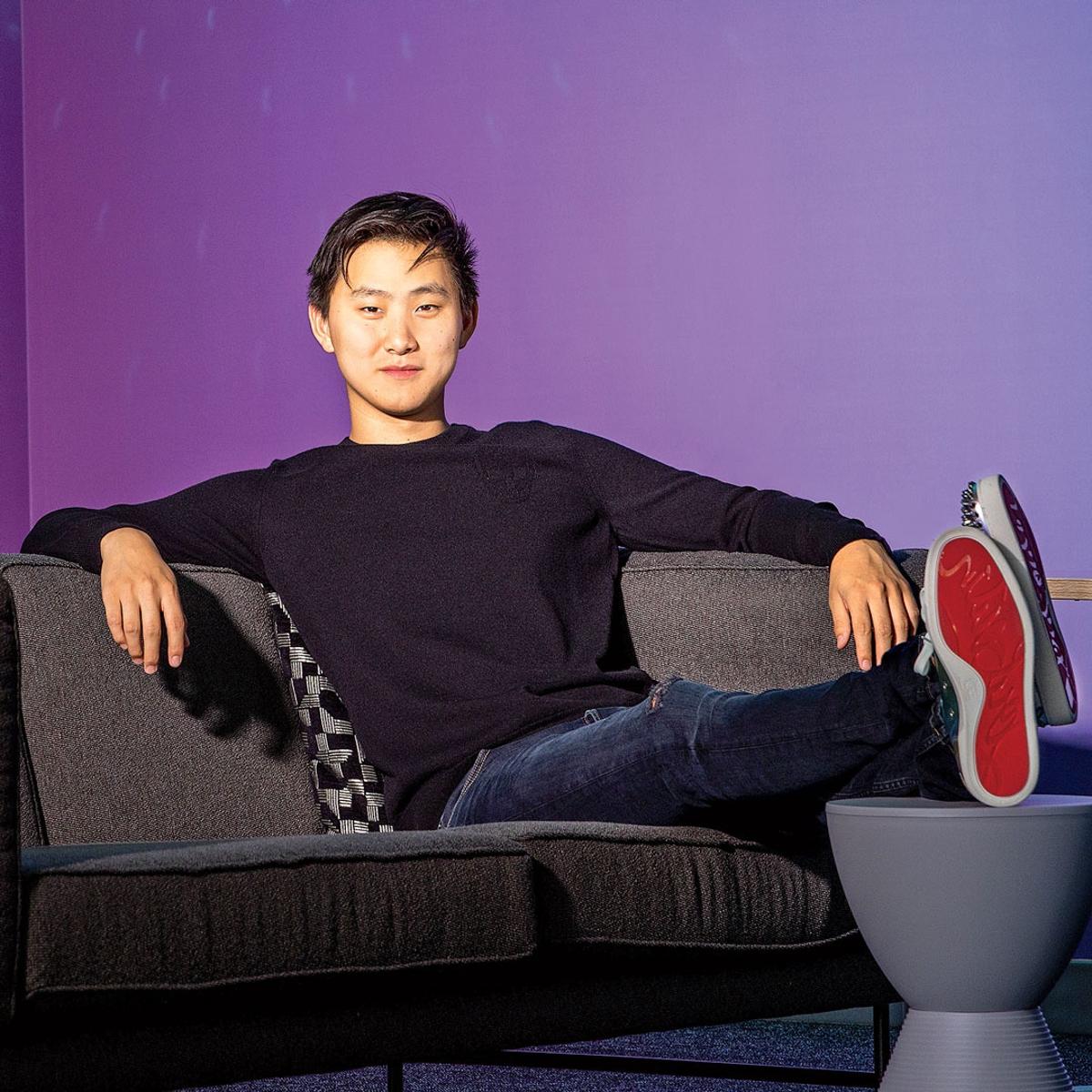 Chân dung Alexandr Wang - Thiên tài AI được Zuckerberg chi 371 nghìn tỷ đồng chiêu dụ về Meta- Ảnh 2.