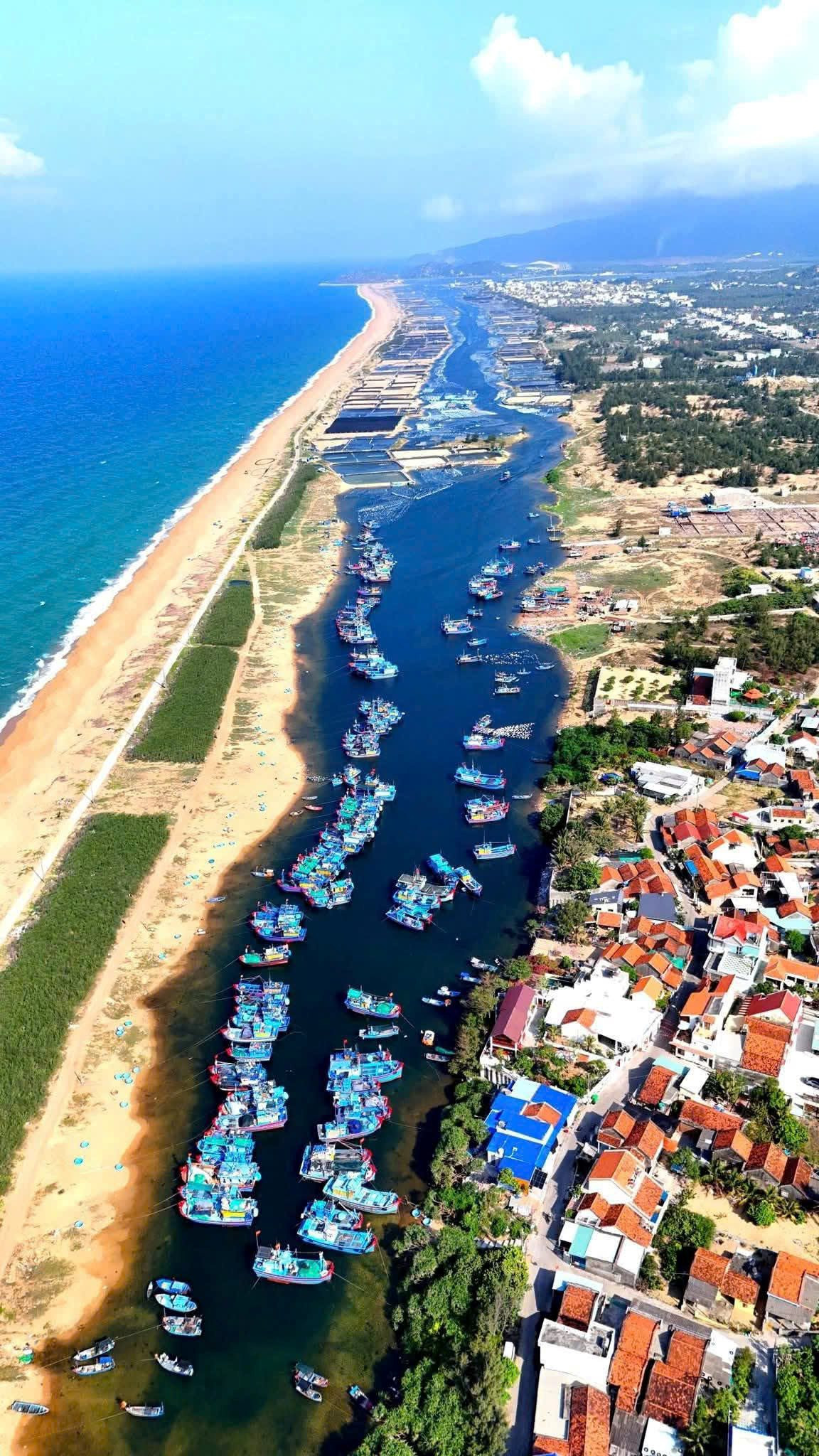 Phát hiện làng chài 400 năm ở Đắk Lắk mang tên cái lò hấp cá, đang tranh danh hiệu Làng du lịch tốt nhất thế giới của Liên Hợp Quốc- Ảnh 3.