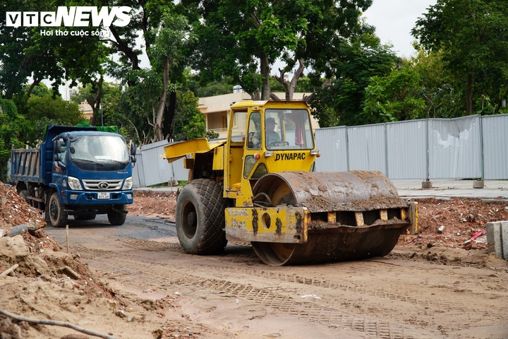 Tăng tốc thi công đường gần 1.000 tỷ ở trung tâm TP.HCM- Ảnh 1.