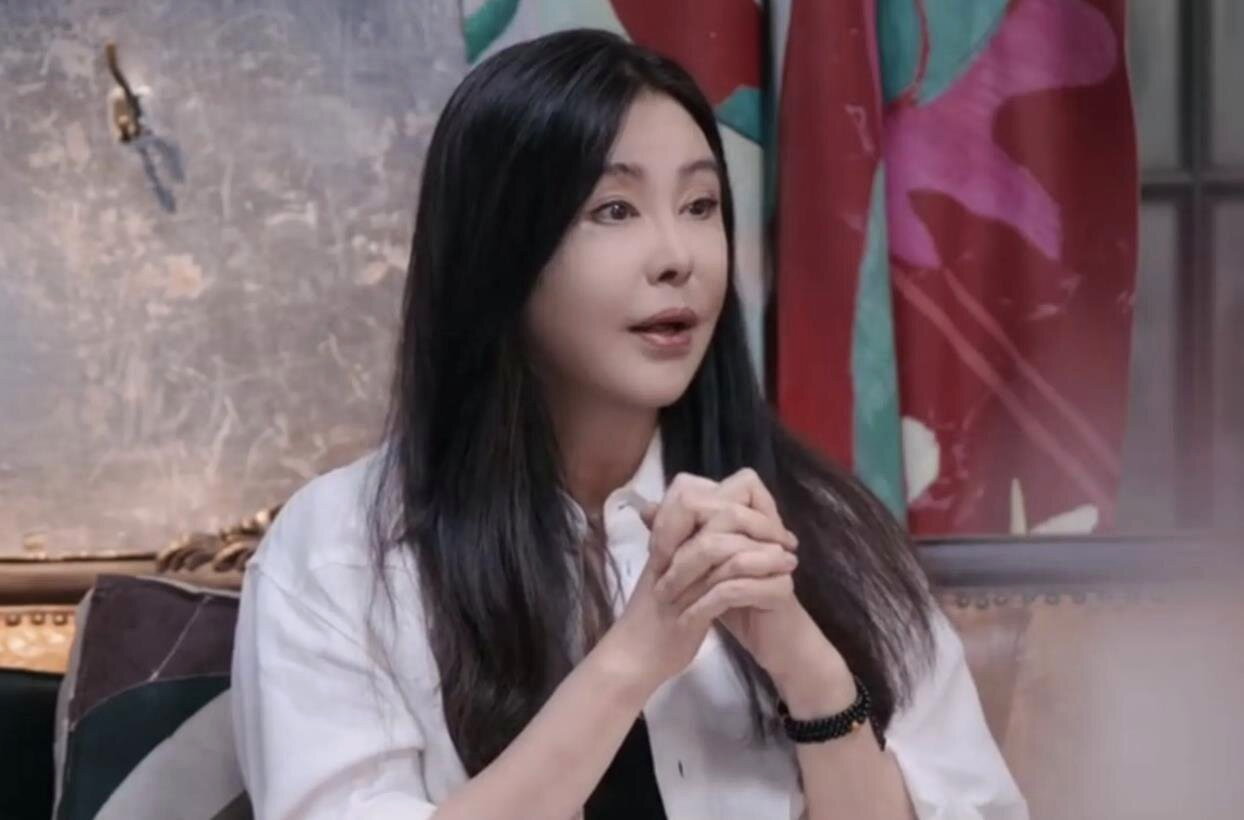 "Ngọc nữ đẹp khuynh đảo châu Á" tháo chạy khỏi showbiz nay đi châm cứu massage, nhan sắc biến dạng xuống cấp khó tin - Ảnh 1.