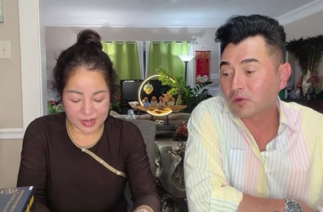 Nam ca sĩ quê Hà Nội sang Mỹ sống, U65 đi làm công nhân- Ảnh 2. Nam ca sĩ quê Hà Nội sang Mỹ sống, U65 đi làm công nhân- Ảnh 2.