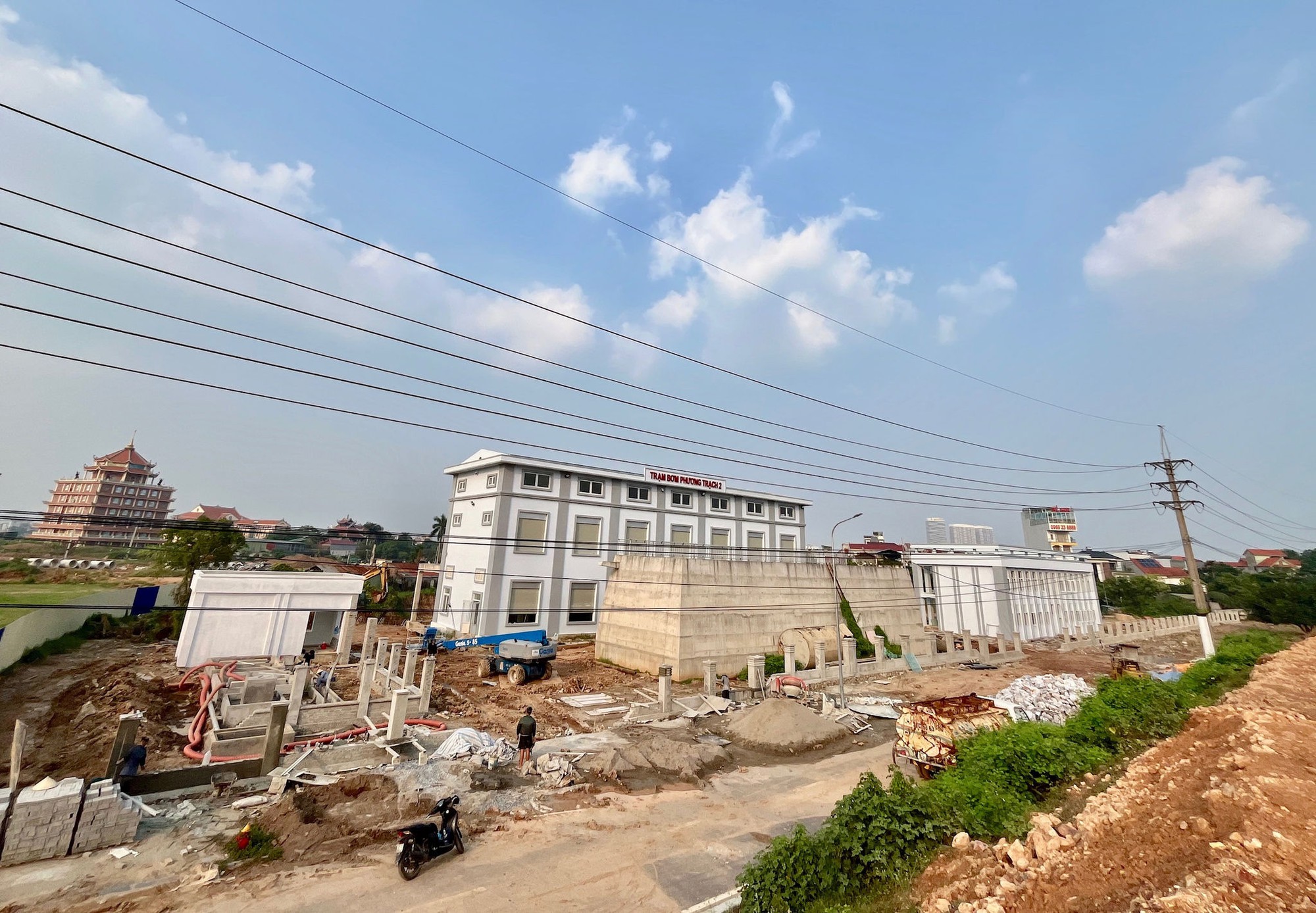 Cận cảnh dự án chống ngập phía Bắc Hà Nội đang gấp rút về đích- Ảnh 3.