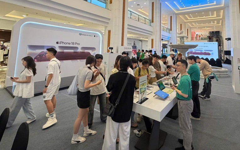 Nghịch lý iPhone 18 Pro series tại Việt Nam sau 1 tuần: Pro Max “cháy hàng”, có bản bị hét chênh 5 triệu, bản Pro lại nằm đầy cửa hàng- Ảnh 1.