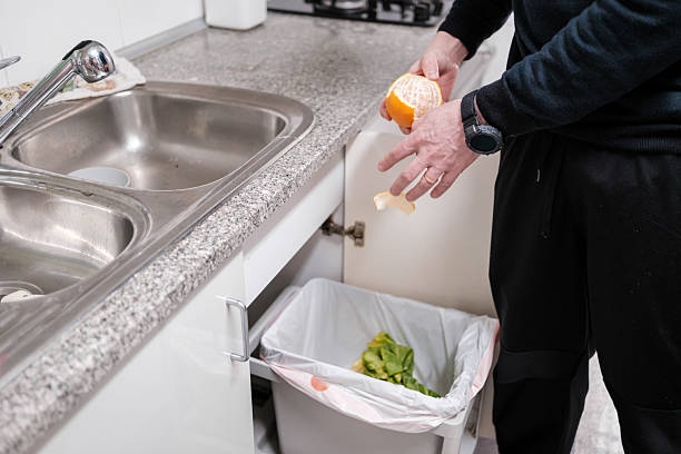 Đặt thùng rác ở đâu trong nhà để không "chặn" tài lộc? Vị trí nhiều gia đình hay để sai- Ảnh 2.