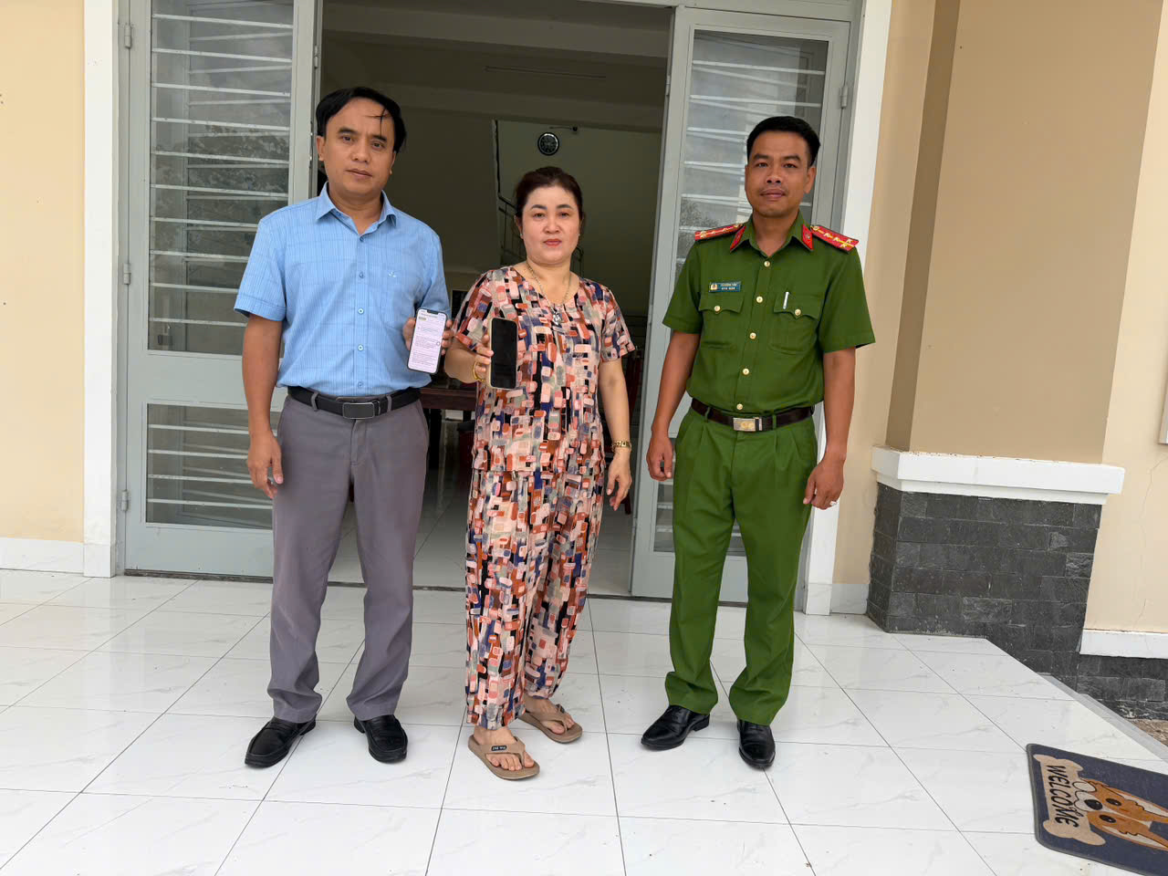 Đặng Xuân Tiển SN 1983 chuyển khoản 50.000.000 đồng vào tài khoản Vietcombank của Trương Thị Ngoan ở Tây Ninh: Công an rà soát giao dịch - Ảnh 1.