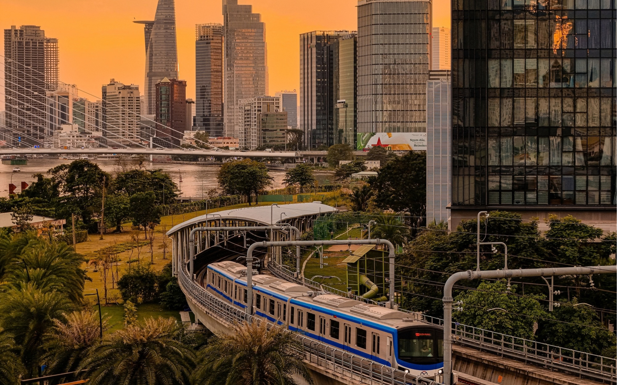 Sở hữu lợi thế đặc biệt của người đi sau, chuyên gia chỉ ra 'mắt xích' Việt Nam còn thiếu để quy hoạch TOD sánh ngang với Tokyo, Singapore, Hong Kong