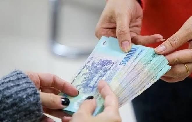 Lao động nam đóng BHXH đủ 15 năm, đến tuổi nghỉ hưu sẽ được nhận bao nhiêu tiền mỗi tháng? - Ảnh 1.