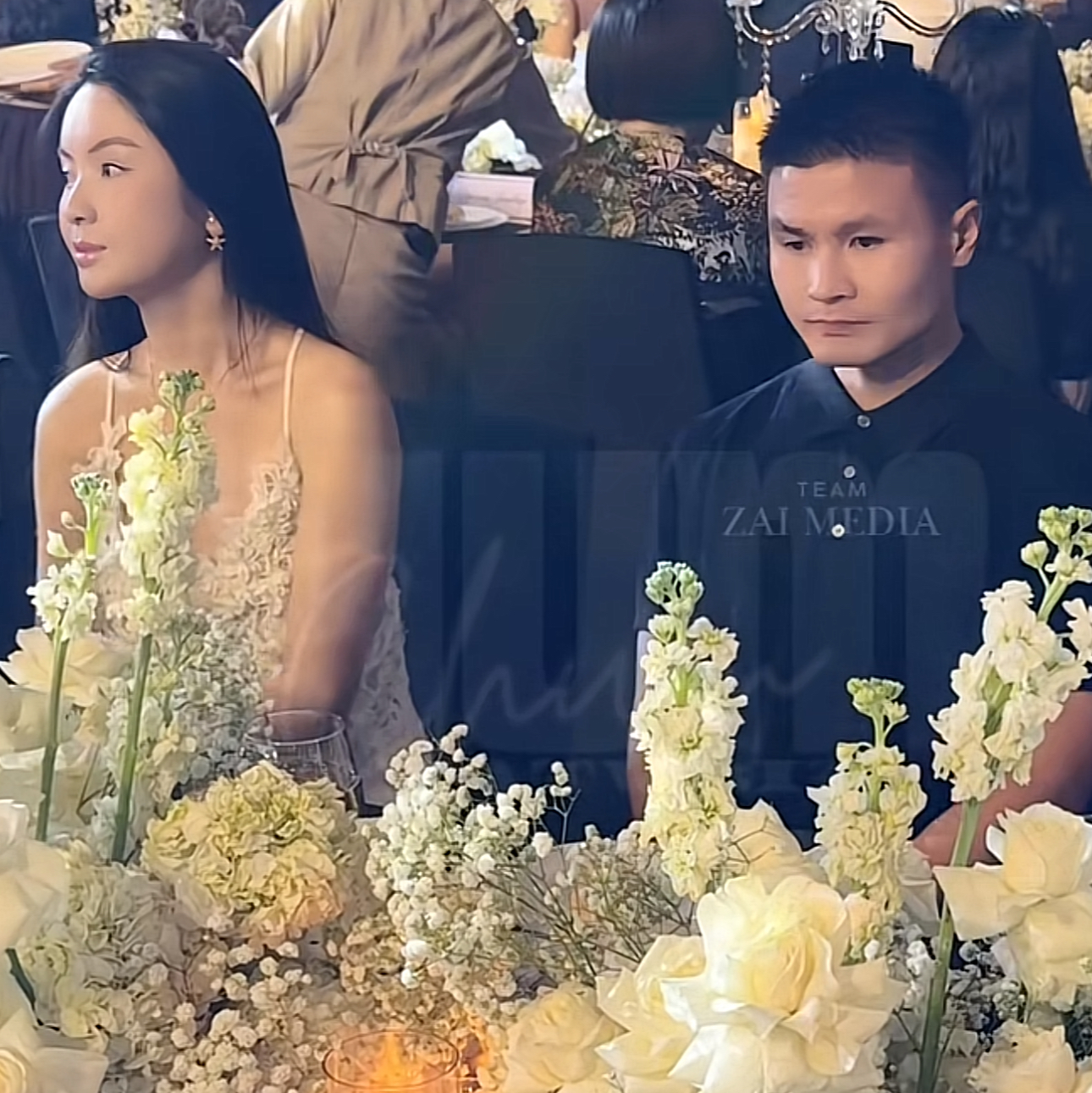 Chu Thanh Huyền lên đồ xinh đẹp sánh đôi cùng Quang Hải  - Ảnh 3.