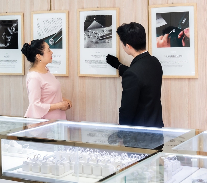 Thị trường kim cương ở TP.HCM dần hồi phục- Ảnh 3.
