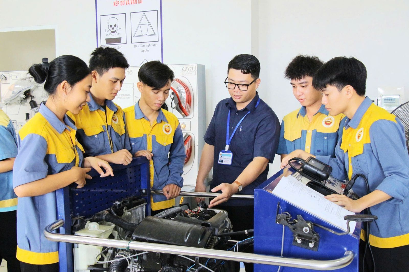 Chính phủ ban hành tiêu chí xác định trường nghề đặc thù để sắp xếp, tổ chức lại- Ảnh 1.