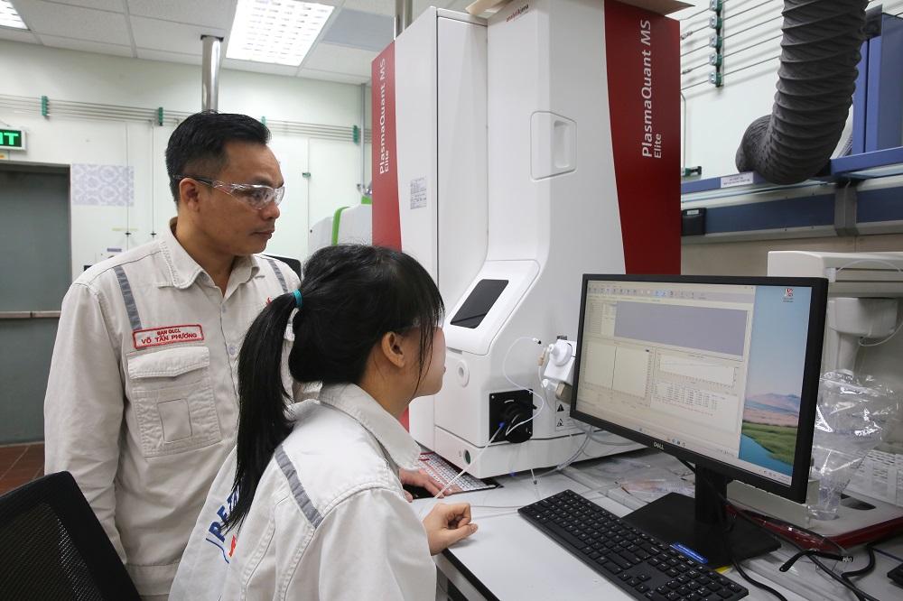 Một sáng kiến tại Nhà máy Lọc dầu Dung Quất giúp BSR tiết kiệm hơn 1 tỷ đồng mỗi năm- Ảnh 2.