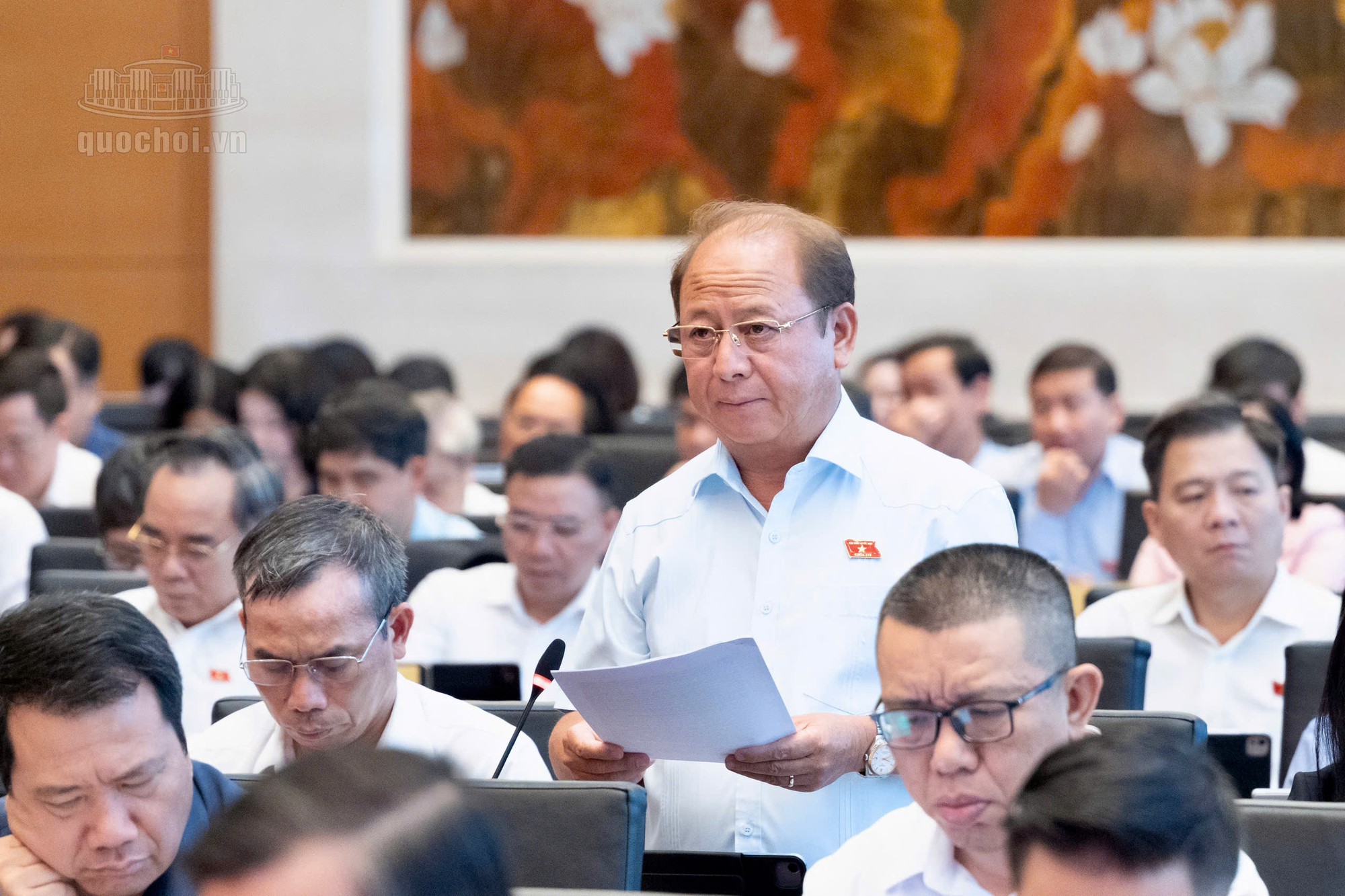 Sửa Luật Chứng khoán: Kiểm soát rủi ro, bảo vệ quyền lợi hợp pháp của nhà đầu tư- Ảnh 2.
