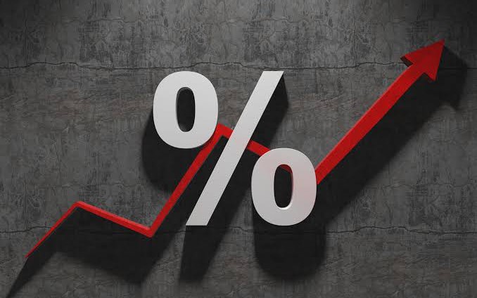 Một ngân hàng tăng lãi suất của loạt thẻ tín dụng lên gần 48%/năm