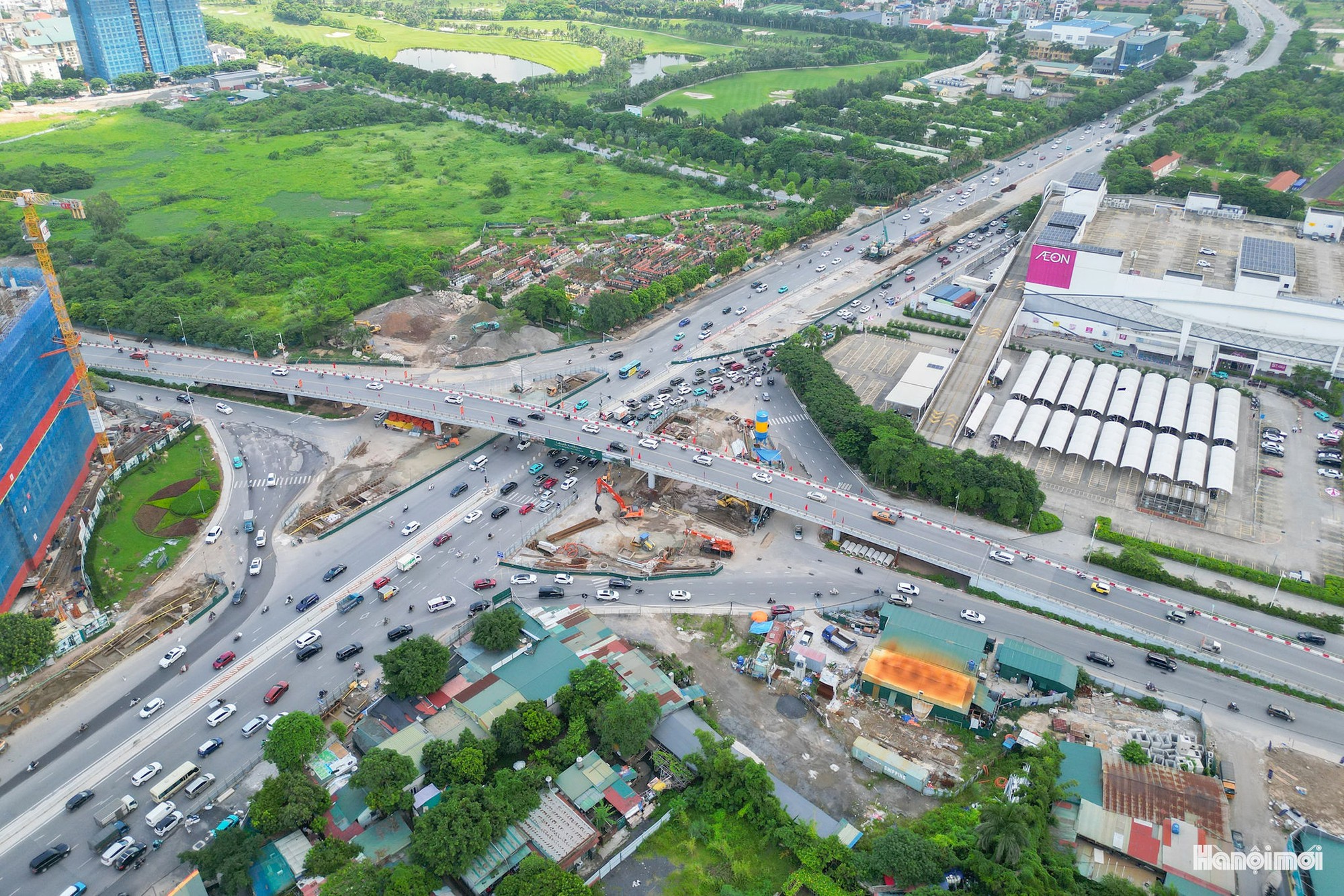 Điều chỉnh giao thông, bảo đảm tiến độ hầm chui Cổ Linh- Ảnh 1.