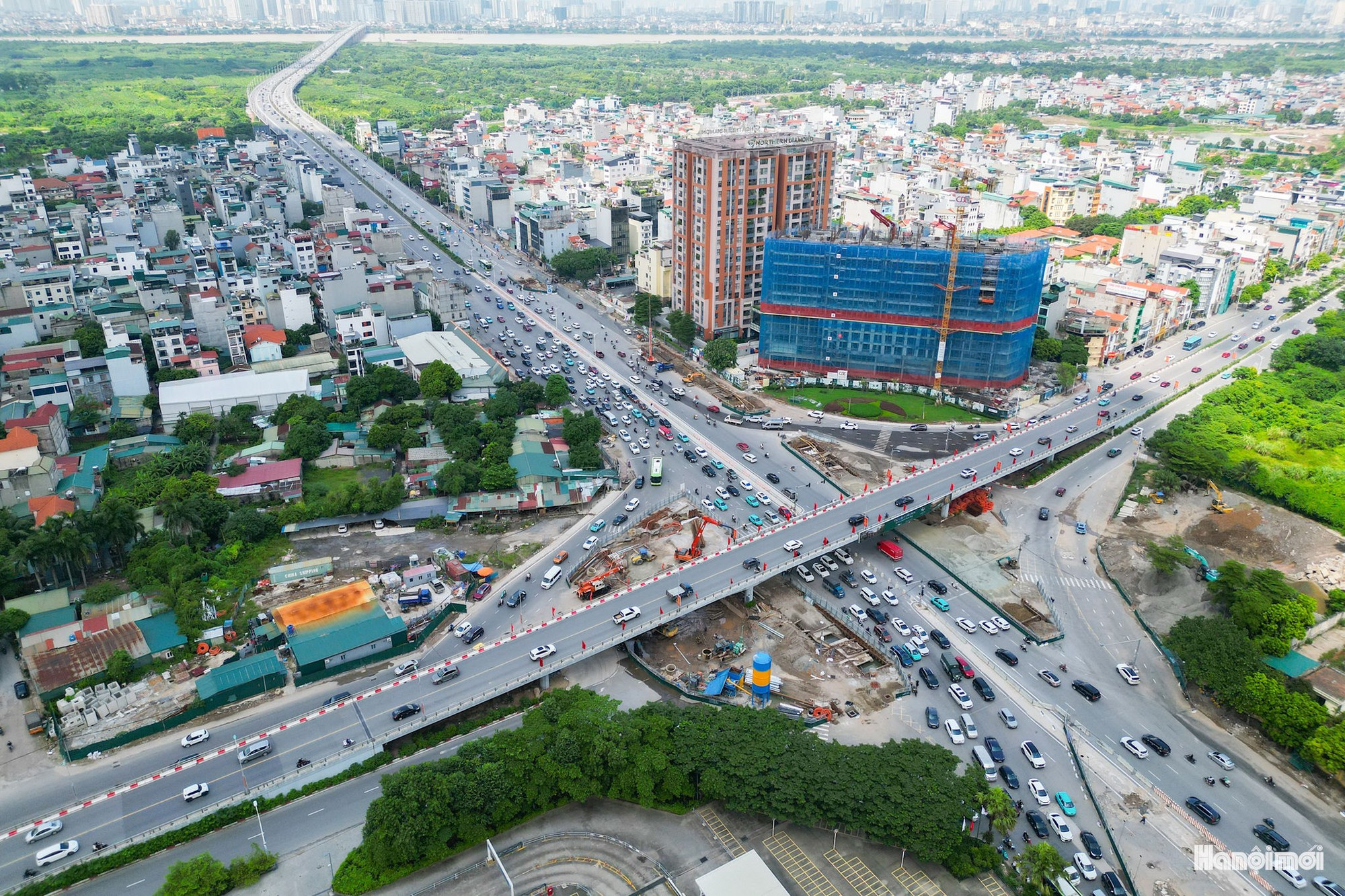 Điều chỉnh giao thông, bảo đảm tiến độ hầm chui Cổ Linh- Ảnh 10.