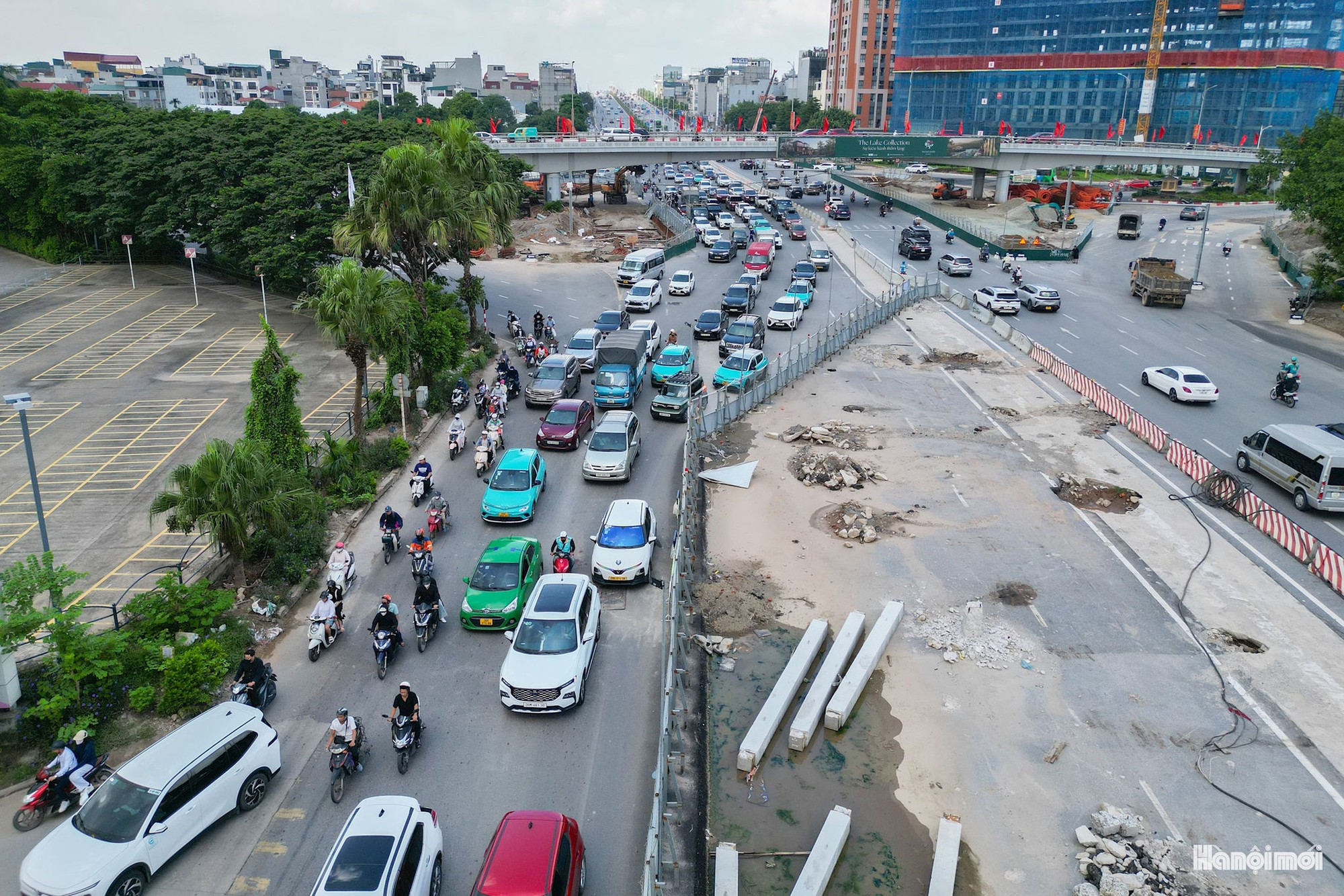 Điều chỉnh giao thông, bảo đảm tiến độ hầm chui Cổ Linh- Ảnh 2.