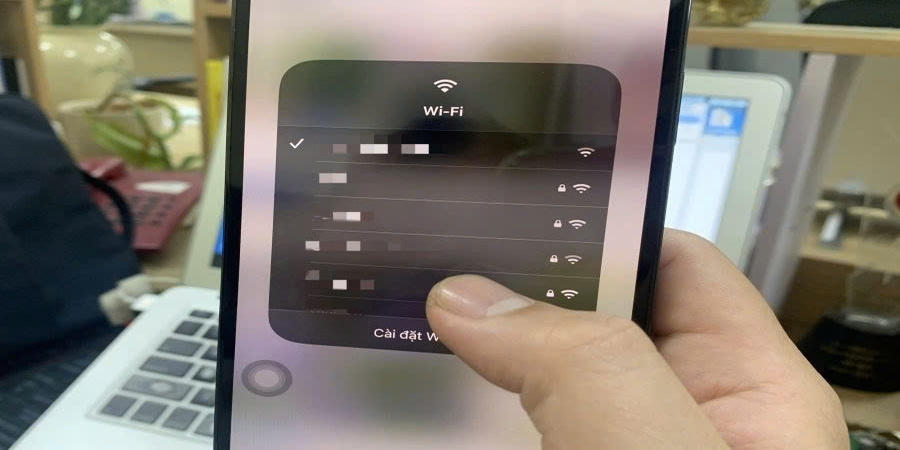 Người dân ngắt kết nối WiFi, tháo SIM ra khỏi điện thoại ngay trong trường hợp sau - Ảnh 1.