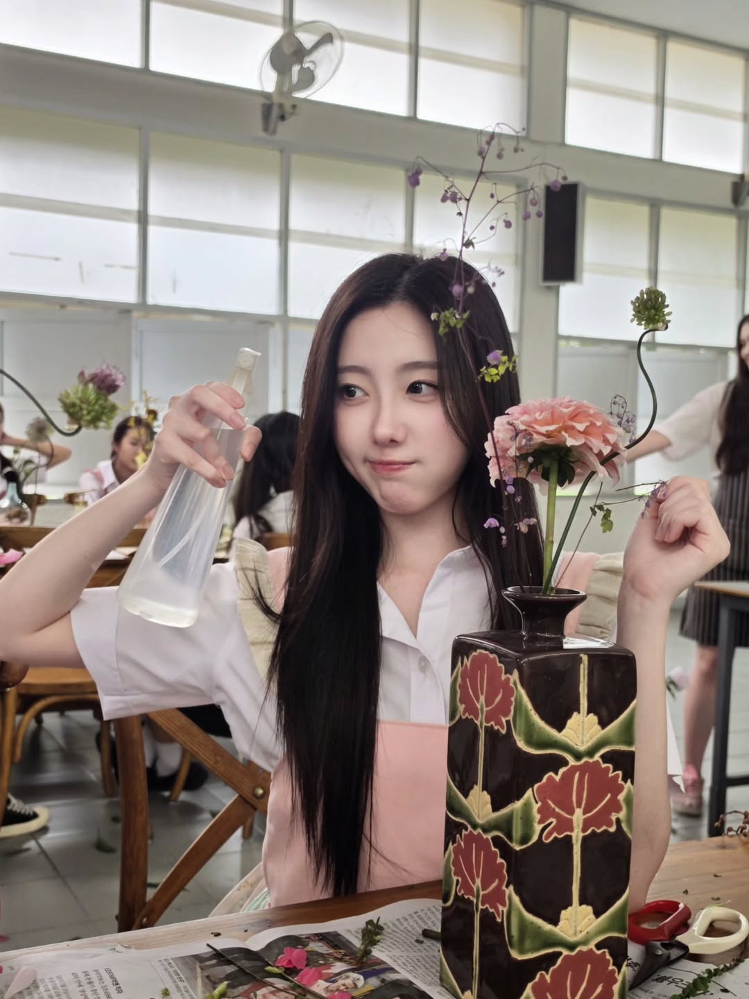 Viral clip mỹ nhân 2K5 bắn cung "rụng cả tim fan", nụ cười bừng sáng không cưỡng lại nổi- Ảnh 3.