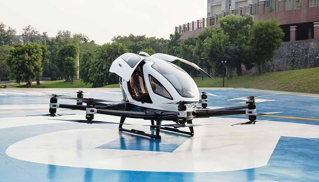 Hà Nội sắp thử nghiệm 'taxi bay': không cần người lái, bay 30km cho 1 lần sạc, tốc độ tối đa 130 km/h - Ảnh 1.
