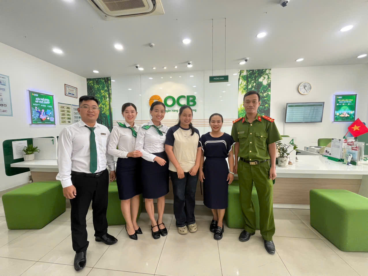 Công an và ngân hàng OCB xác minh giao dịch chuyển khoản 151.000.000 đồng của Đinh Thị Thúy Trang SN 1994 đến Nguyễn Thị Kim Ngọc- Ảnh 1.