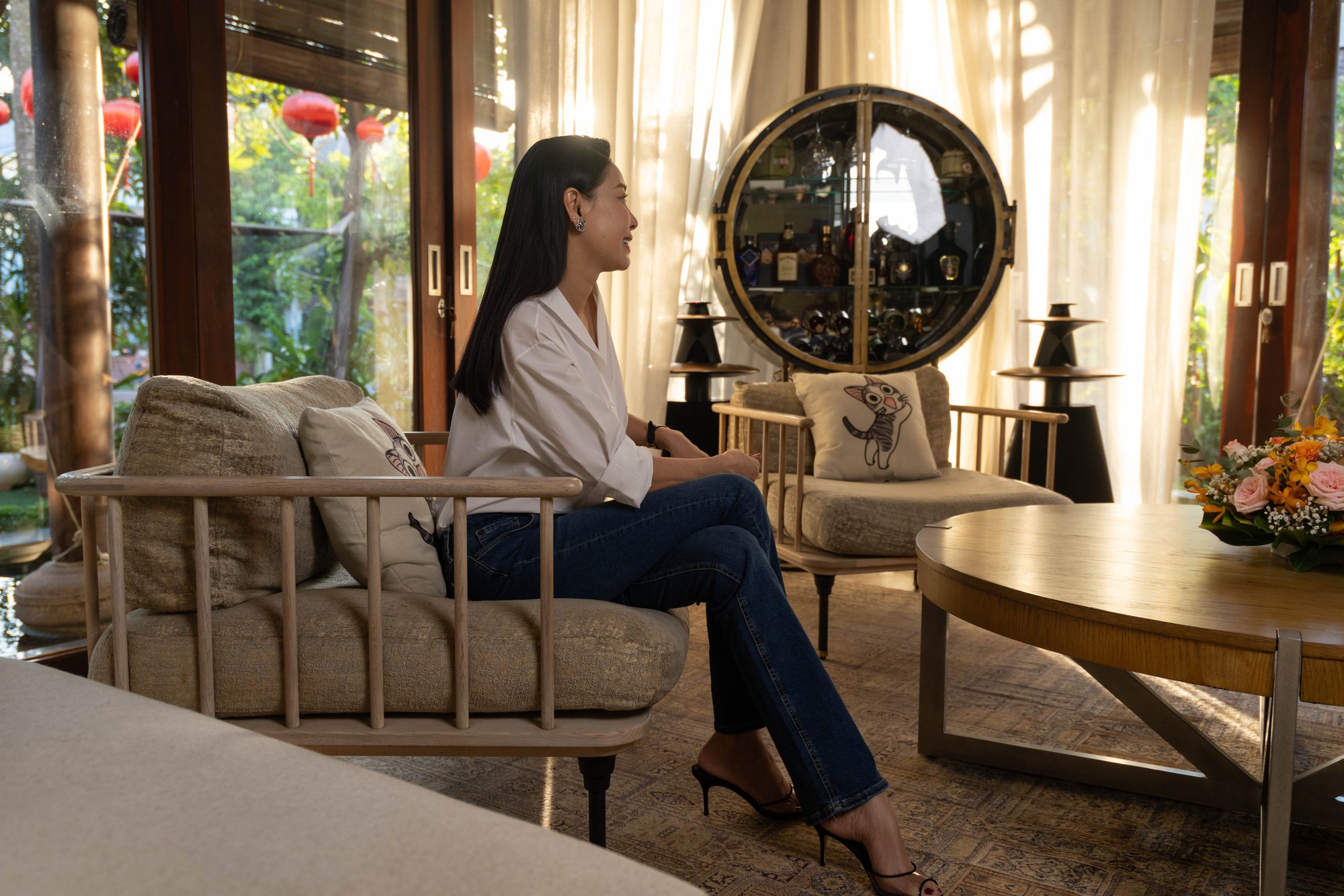 Bên trong căn nhà 400 tỷ của Hoa hậu Việt Nam trẻ nhất lịch sử - Ảnh 5.