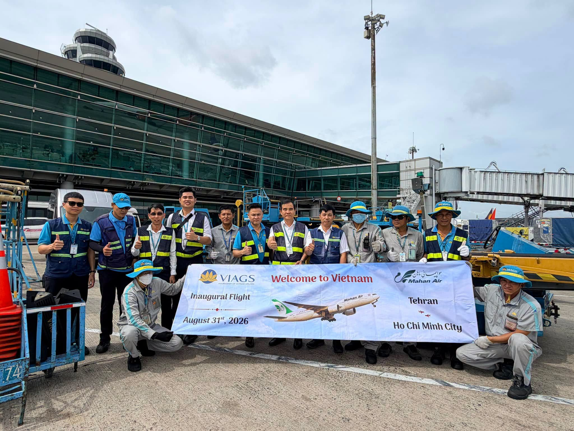 3 ngày trước - 31/8, sân bay Tân Sơn Nhất ghi nhận 1 máy bay lạ hạ cánh - Ảnh 2.