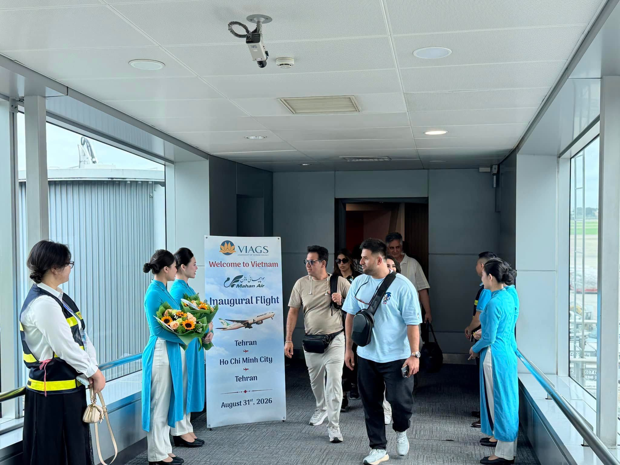 3 ngày trước - 31/8, sân bay Tân Sơn Nhất ghi nhận 1 máy bay lạ hạ cánh - Ảnh 3.