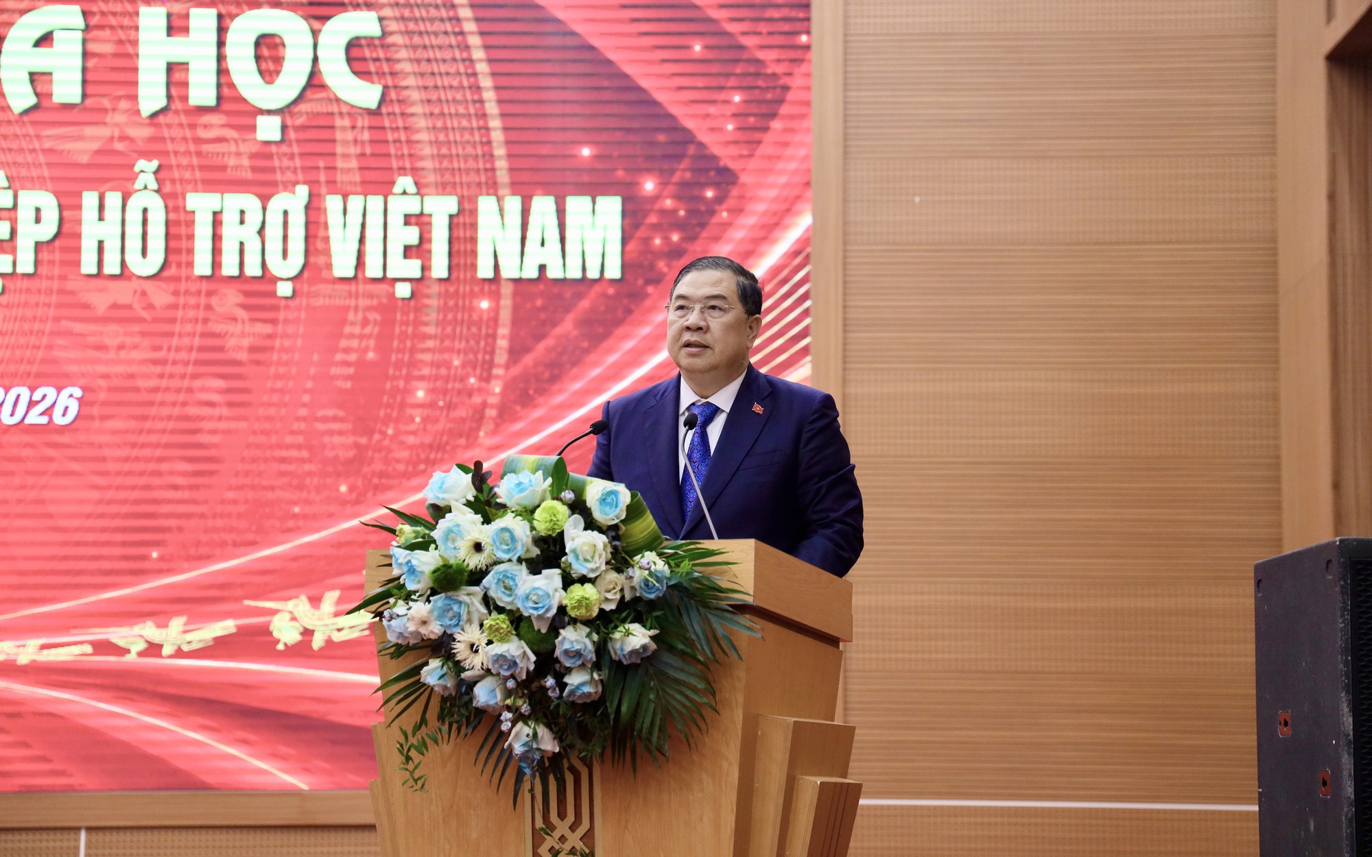Hơn 7.000 doanh nghiệp nhưng công nghiệp hỗ trợ vẫn “rộng mà chưa sâu”, Phó Thủ tướng nhấn mạnh: "Không có quốc gia nào trở thành nước công nghiệp phát triển chỉ bằng lắp ráp"