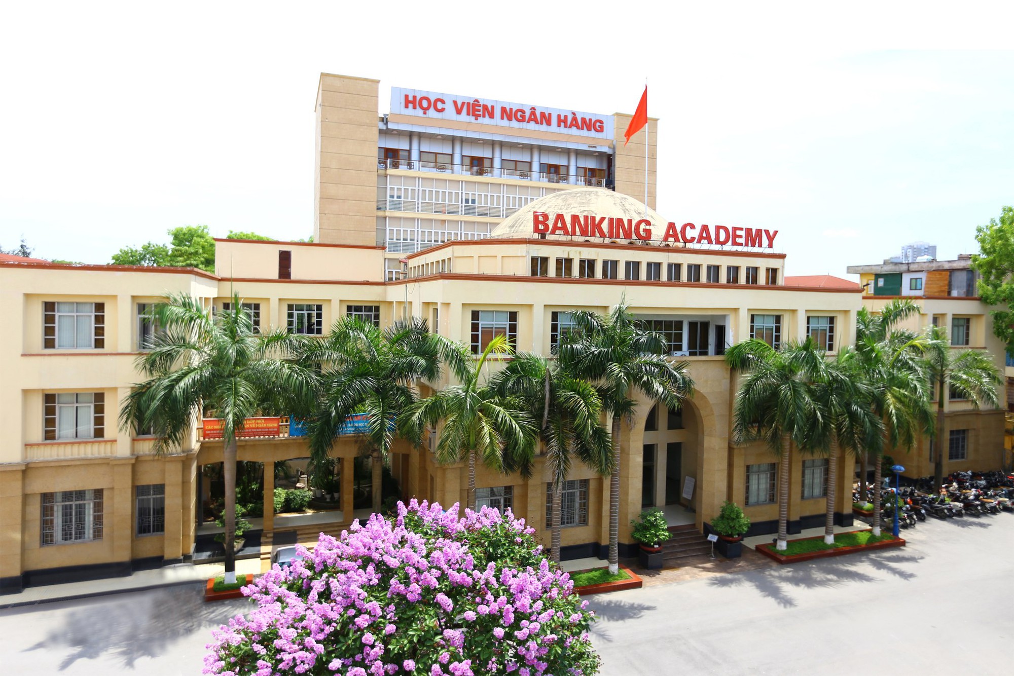 Việt Nam có một Học viện 65 năm tuổi, nhiều lãnh đạo ngành ngân hàng từng theo học, có cả Chủ tịch ngân hàng lớn nhất - Ảnh 1.