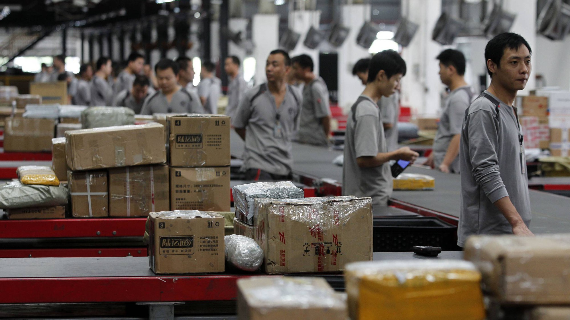 Bị từ chối hoàn tiền, một khách hàng trả đũa bằng 2.700 đơn hàng "ma" trị giá hơn 38 tỷ đồng nhắm vào 900 cửa hàng online- Ảnh 3.
