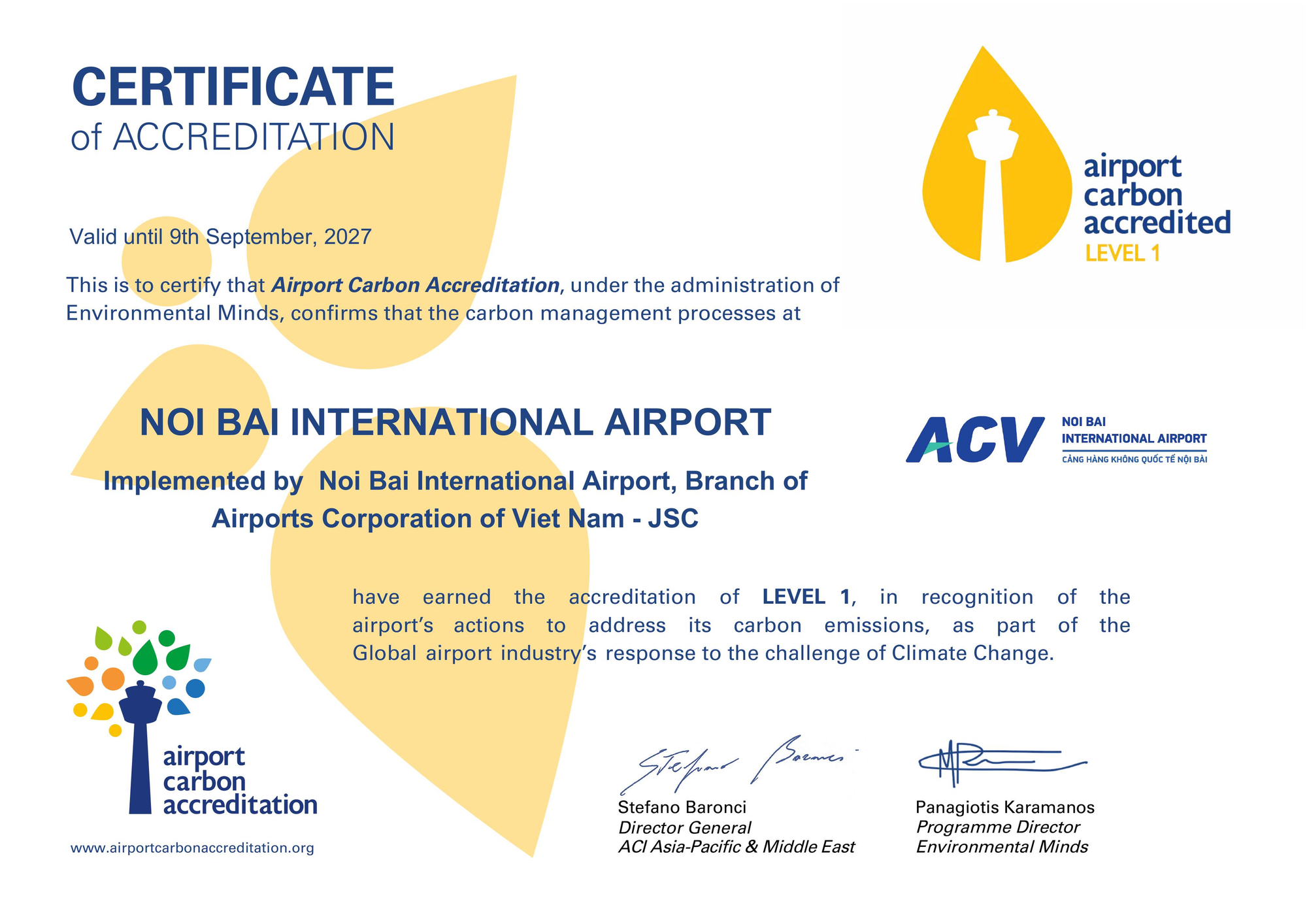 Hôm qua - ngày 29/9, sân bay nhộn nhịp bậc nhất Việt Nam vừa có chứng nhận đặc biệt - Ảnh 1. Hôm qua - ngày 29/9, sân bay nhộn nhịp bậc nhất Việt Nam vừa có chứng nhận đặc biệt - Ảnh 1.