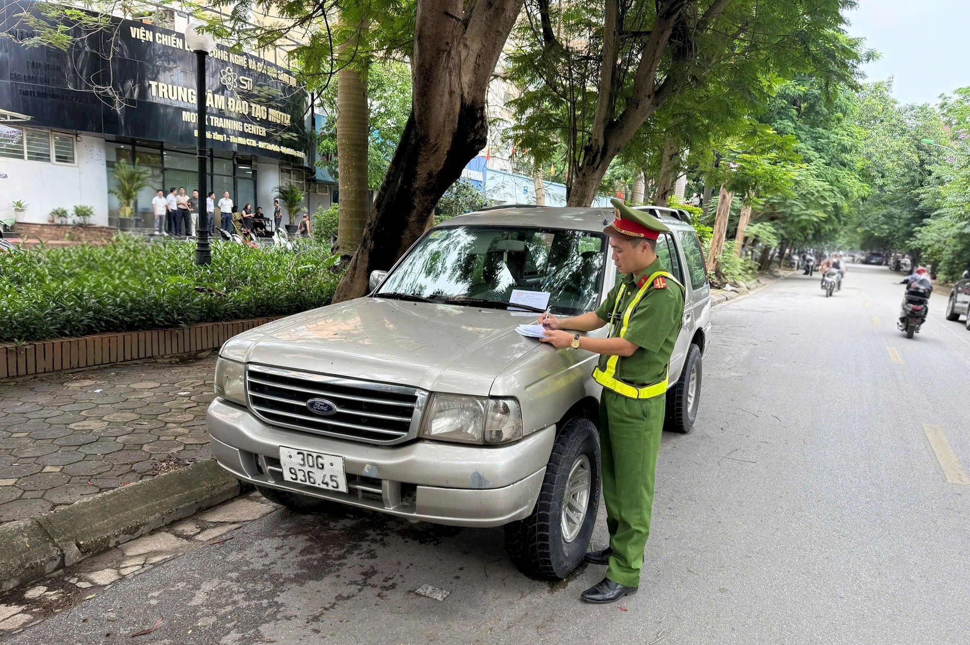 Các “điểm nóng” về trật tự đô thị có diện mạo mới- Ảnh 2.