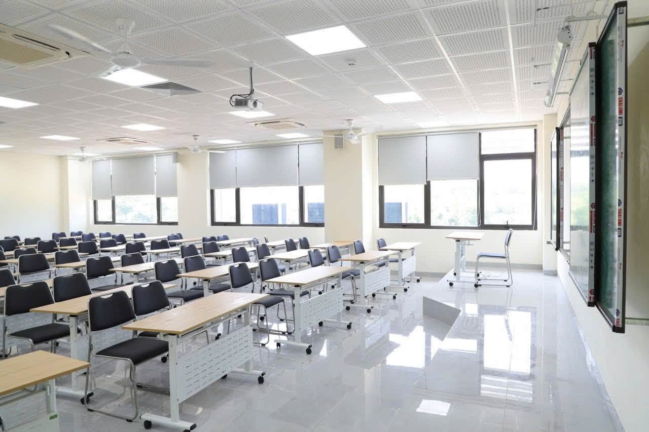 Đại học rộng nhất Việt Nam chính thức đón 17.000 sinh viên: Lộ diện loạt công trình hiện đại, sắp có tuyến metro 65.000 tỷ đồng kết nối trực tiếp trung tâm Hà Nội- Ảnh 9.