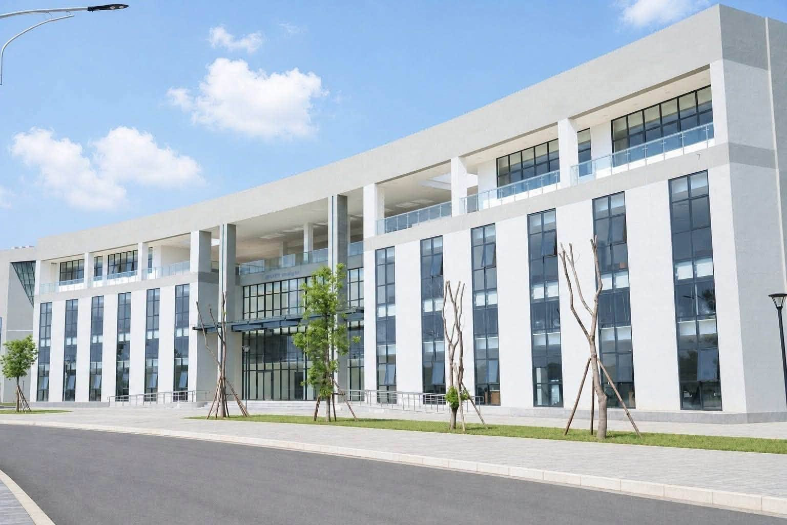 Đại học rộng nhất Việt Nam chính thức đón 17.000 sinh viên: Lộ diện loạt công trình hiện đại, sắp có tuyến metro 65.000 tỷ đồng kết nối trực tiếp trung tâm Hà Nội- Ảnh 3.