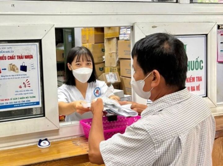 Từ 1/9, số định danh cá nhân thay mã số BHXH: Người dân có phải đổi thẻ BHYT?- Ảnh 1.