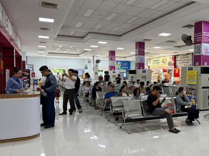 Bắt đầu bán 300.000 vé tàu Tết Nguyên đán 2027: Những ai được giảm giá?- Ảnh 3.