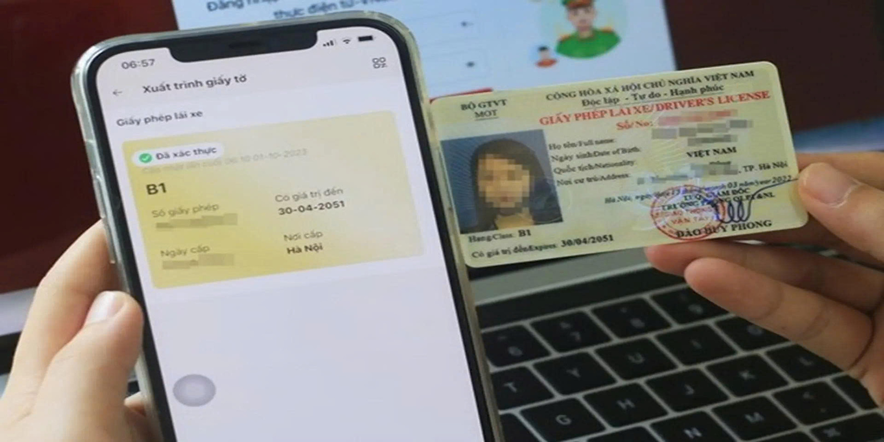 Giấy phép lái xe đã được cập nhật trên VNeID nhưng 5 tháng sau vẫn chưa nhận được bản cứng: Bộ Công an trả lời thế nào? - Ảnh 1.