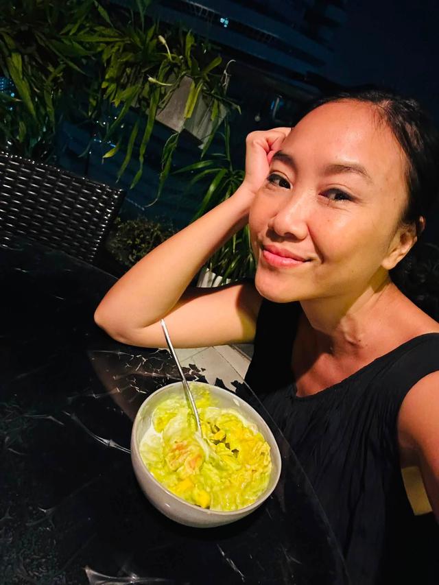 Nếu chị em 40+ sợ khoe mặt mộc thì hãy nhìn Đoan Trang đây, yêu bản thân trong mọi khoảnh khắc- Ảnh 3.