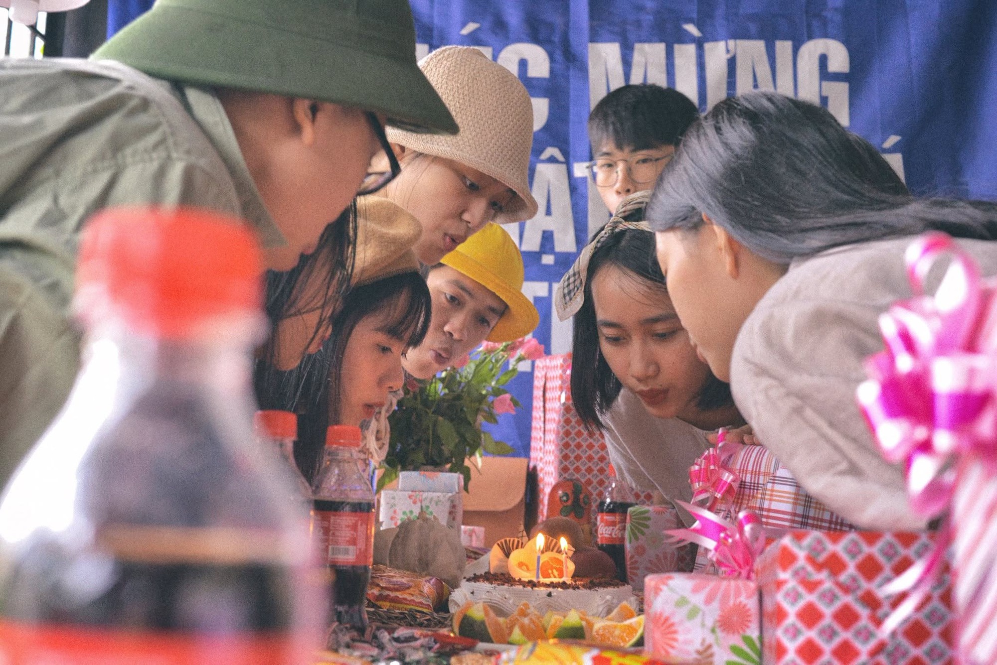 Một quán cà phê 'thời bao cấp' có tiếng ở Hà Nội thông báo đóng cửa sau 10 năm hoạt động- Ảnh 3.