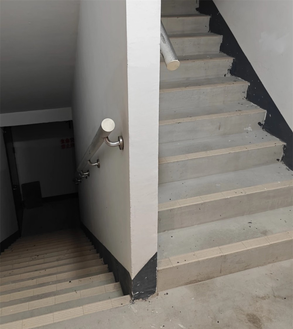 Sống tầng 20 suốt 6 năm, tôi quyết bán nhà chuyển xuống tầng 2: 3 năm sau thấy 3 ưu điểm quá đáng giá- Ảnh 2.