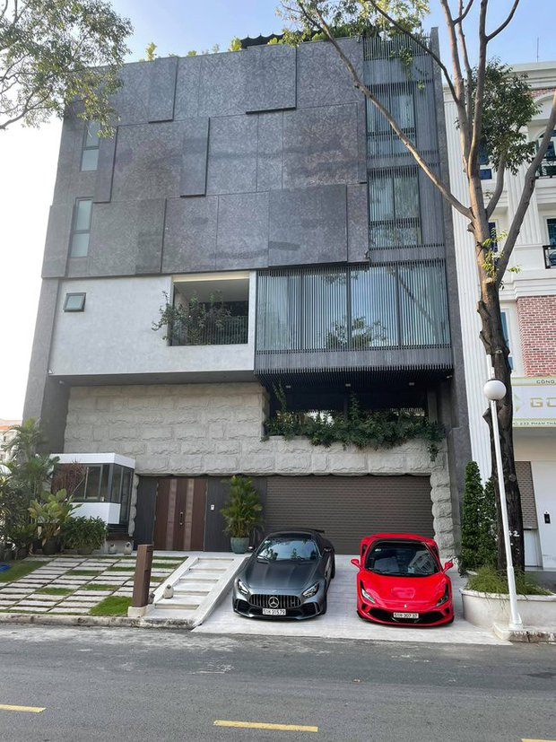 Căn nhà chứa 6 siêu xe của Cường Đô La - Đàm Thu Trang- Ảnh 2.