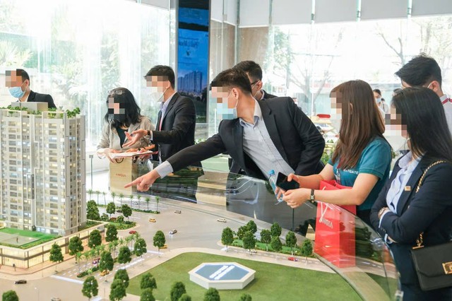 Tất cả môi giới bất động sản chú ý quy định phạt đến 60 triệu đồng từ ngày 26/8- Ảnh 1.