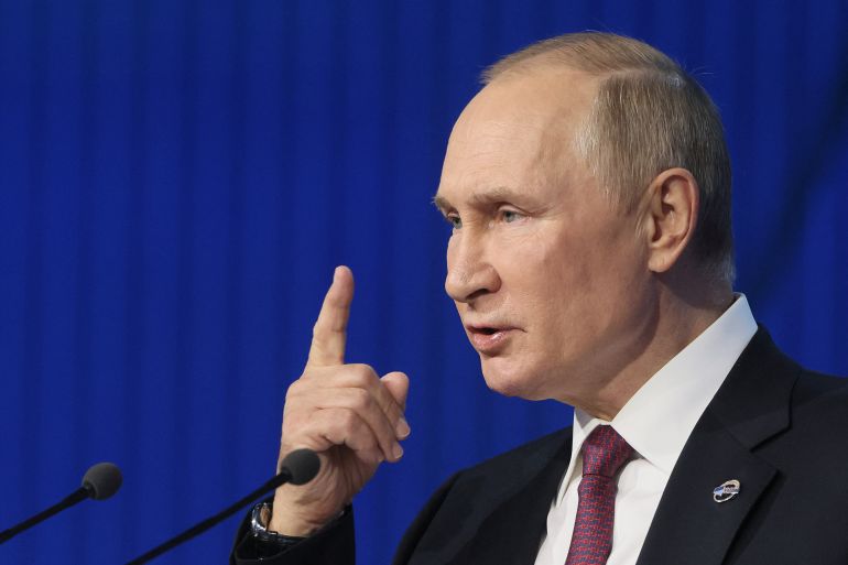 Chornomorsk nổ liên hoàn sau tuyên bố của Kremlin - An-124 hạ cánh hé lộ lô hàng tuyệt mật, đã rõ điều kiện để ông Putin dừng bắn? - Ảnh 3.