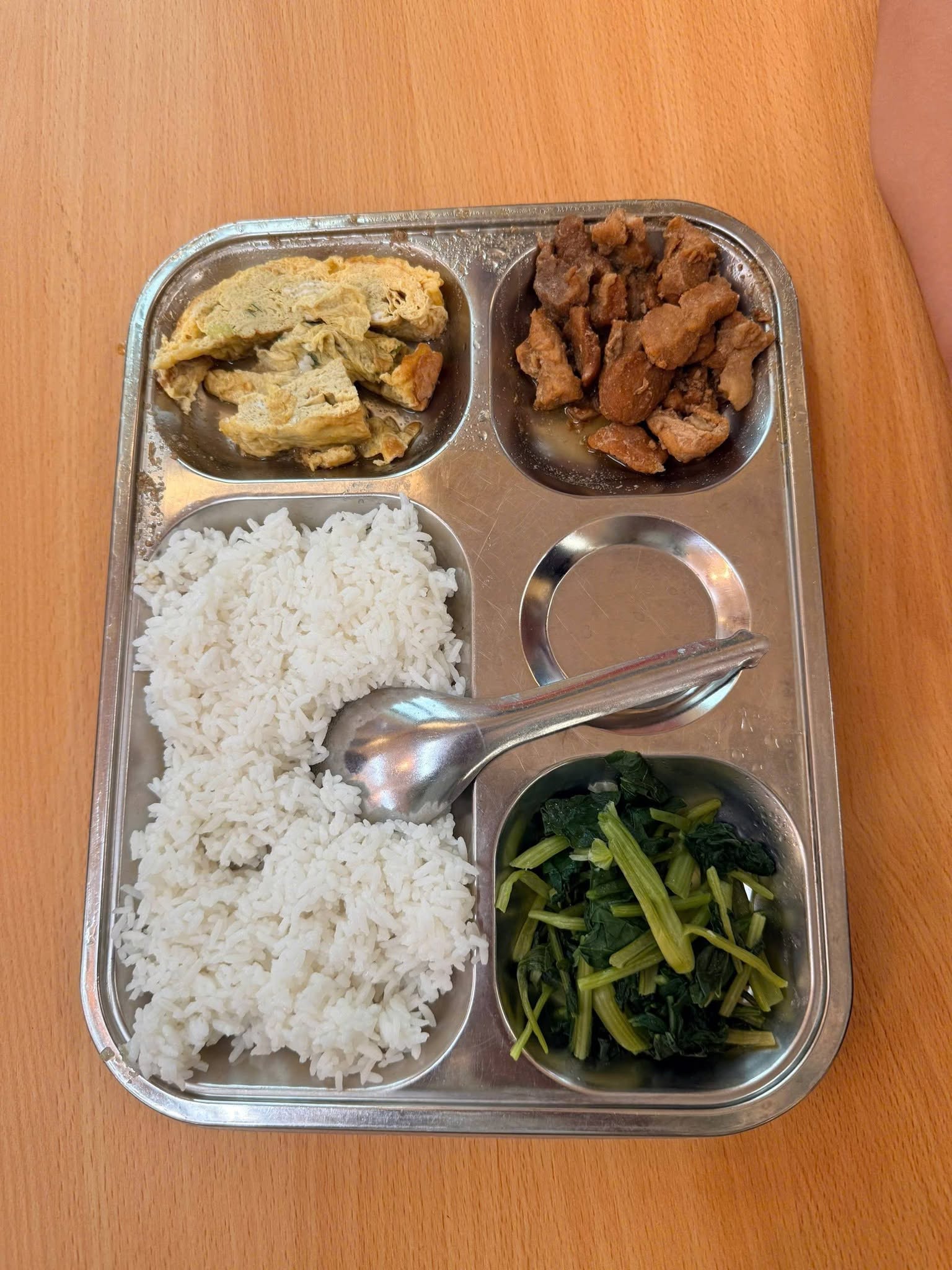 Phụ huynh Hà Nội rần rần khoe 1 thứ những ngày đầu năm học: Càng nhìn càng mê mà chỉ tốn khoảng 12.000 đồng- Ảnh 2. Phụ huynh Hà Nội rần rần khoe 1 thứ những ngày đầu năm học: Càng nhìn càng mê mà chỉ tốn khoảng 12.000 đồng- Ảnh 2.